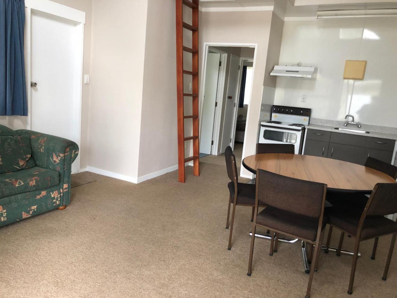 Bulls Motel & Holiday Park Halcombe 외부 사진