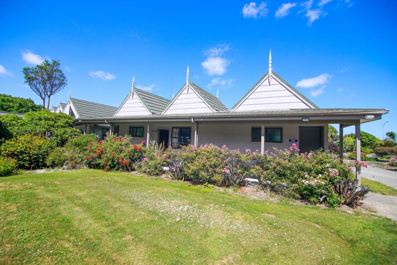 Bulls Motel & Holiday Park Halcombe 외부 사진